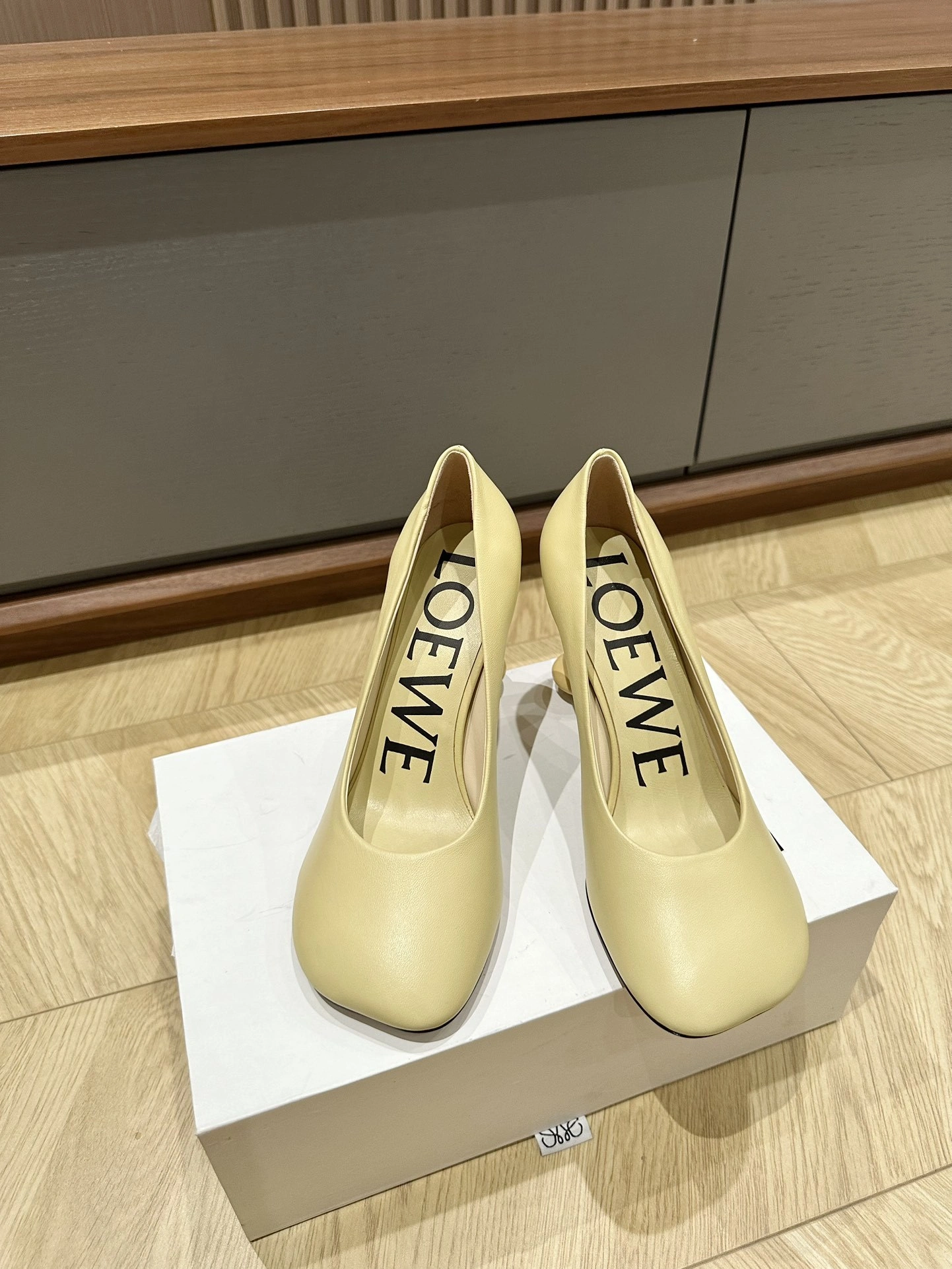COCO-- 8o5w5 L814S01X64-8803 Calfskin sheepskin Heel height：8.5CM item:E-X000C2012